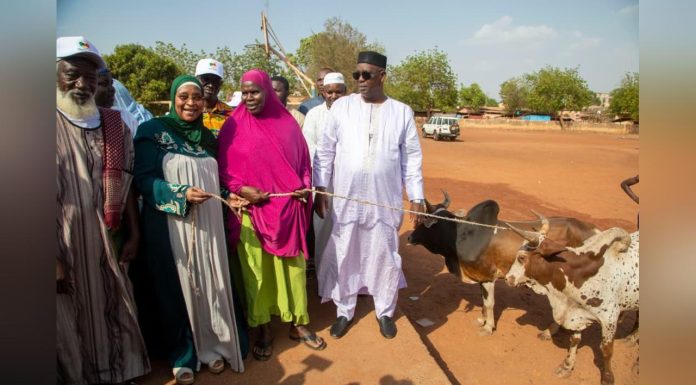 Clôture de Sounkalo Solidarité 2026 Remise de Bœufs Clôture de Sounkalo Solidarité 2026 Remise de Bœufs