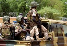 Des Hommes Armés Attaquent Sévaré et un Poste près de Bamako Des Hommes Armés Attaquent Sévaré et un Poste près de Bamako