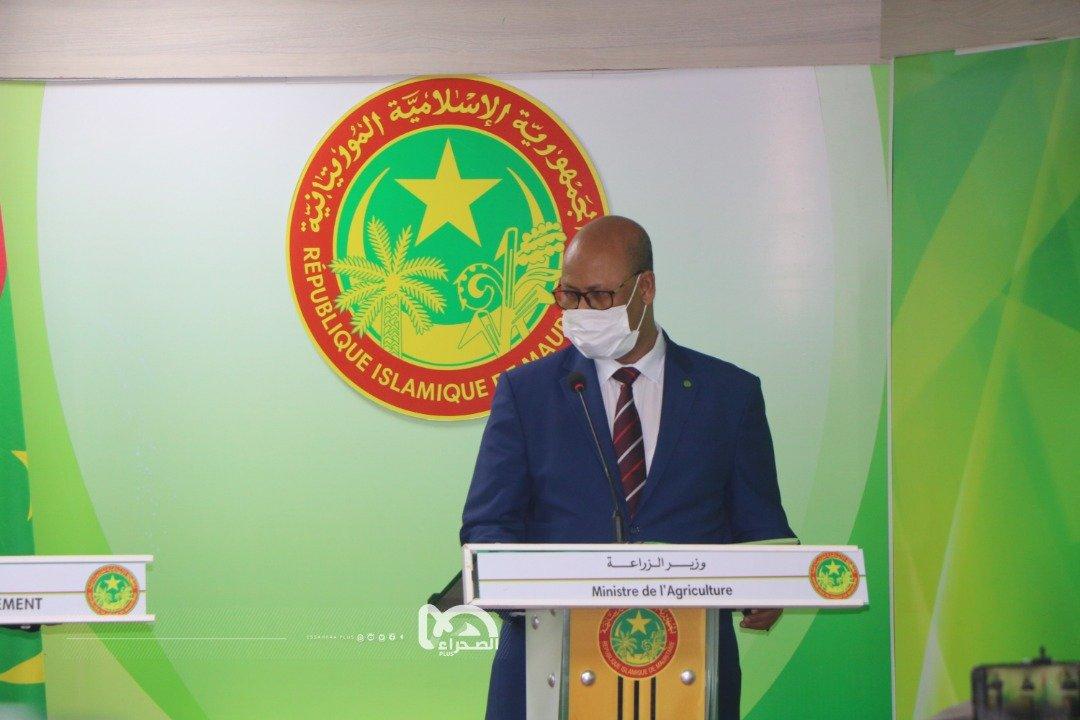 وزير الزراعة: المساحات المزروعة زادت بنسبة 10% (فيديو) وزير الزراعة: المساحات المزروعة زادت بنسبة 10% (فيديو)