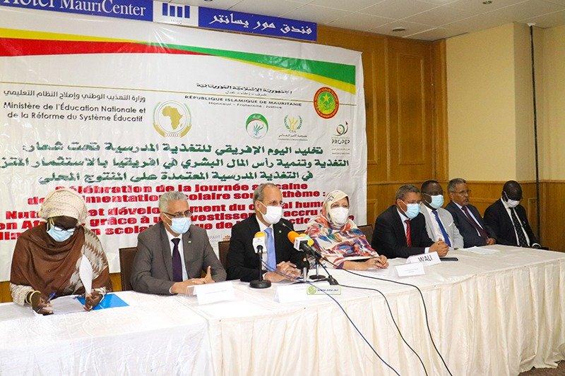 توقيع اتفاق يقضي بتمديد برنامج التغذية المدرسية في موريتانيا توقيع اتفاق يقضي بتمديد برنامج التغذية المدرسية في موريتانيا