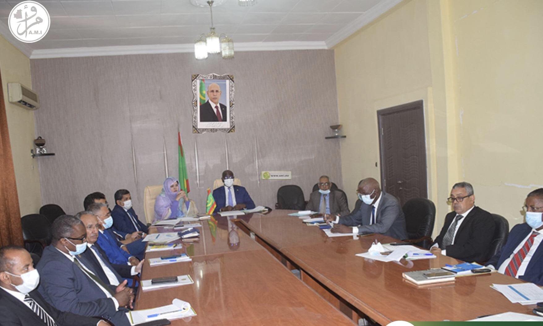 وزير الداخلية يطلع الولاة على الخطة الجديدة وزير الداخلية يطلع الولاة على الخطة الجديدة