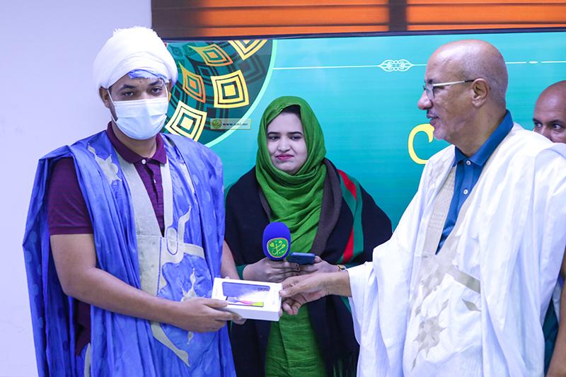 تسليم جوائز النسخة الثالثة من مسابقة تسليم جوائز النسخة الثالثة من مسابقة