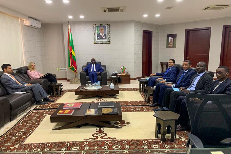 وزير الشؤون الخارجية يجري مباحثات مع سفيرة الولايات المتحدة الأمريكية وزير الشؤون الخارجية يجري مباحثات مع سفيرة الولايات المتحدة الأمريكية