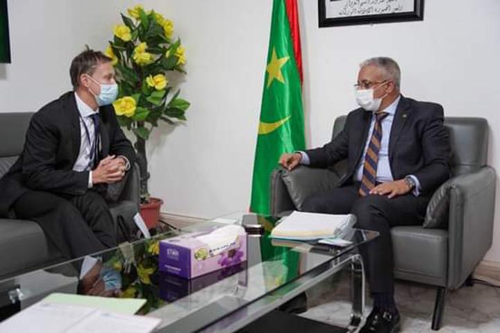 وزير الصحة يستقبل رئيس بعثة الاتحاد الأوروبي وزير الصحة يستقبل رئيس بعثة الاتحاد الأوروبي