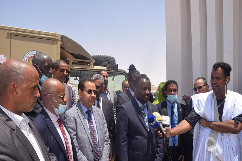 وزير التنمية الحيوانية يؤدي زيارة لعدد من المؤسسات والمصالح التابعة للقطاع وزير التنمية الحيوانية يؤدي زيارة لعدد من المؤسسات والمصالح التابعة للقطاع