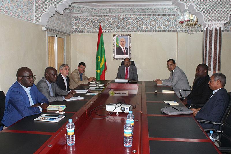 وزير الوظيفة العمومية والعمل يجري مباحثات مع بعثة من المكتب الدولي للشغل وزير الوظيفة العمومية والعمل يجري مباحثات مع بعثة من المكتب الدولي للشغل