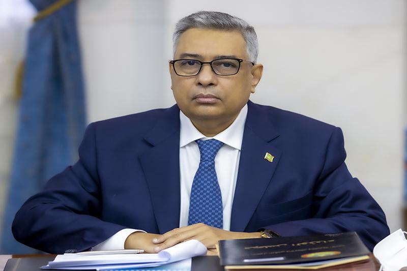 وزير التحول الرقمي يتوجه الى الامارات ورواندا وزير التحول الرقمي يتوجه الى الامارات ورواندا