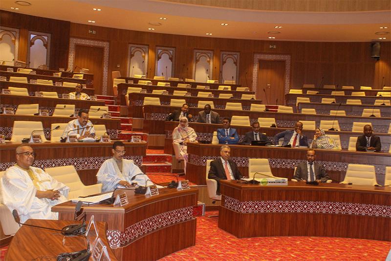 الجمعية الوطنية تصادق على مشروع قانون يتعلق بالاتصالات الالكترونية الجمعية الوطنية تصادق على مشروع قانون يتعلق بالاتصالات الالكترونية