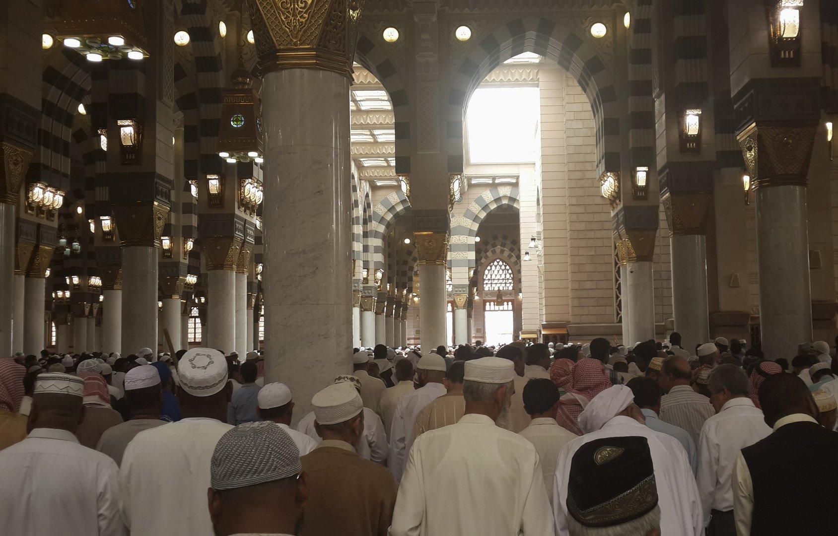 وفاة حاجة موريتانية في المسجد النبوي الشريف وفاة حاجة موريتانية في المسجد النبوي الشريف
