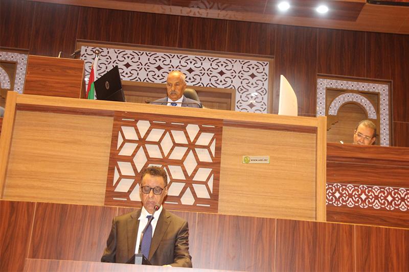وزير البترول: تم اعتماد مورد واحد لضمان تموين السوق الوطنية بالمنتجات البترولية وزير البترول: تم اعتماد مورد واحد لضمان تموين السوق الوطنية بالمنتجات البترولية