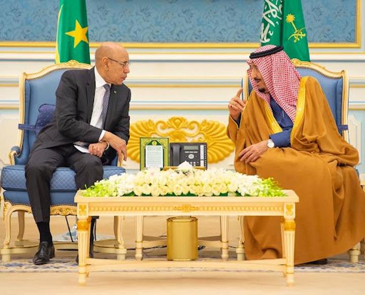 الرئيس غزواني: نجاح قمة السعودية يؤكد دورها في تحقيق الأمن في العالم الرئيس غزواني: نجاح قمة السعودية يؤكد دورها في تحقيق الأمن في العالم