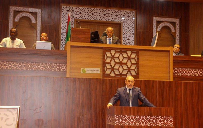 الجمعية الوطنية تصادق على مشروع قانون يتضمن النظام الأساسي للموثقين الجمعية الوطنية تصادق على مشروع قانون يتضمن النظام الأساسي للموثقين