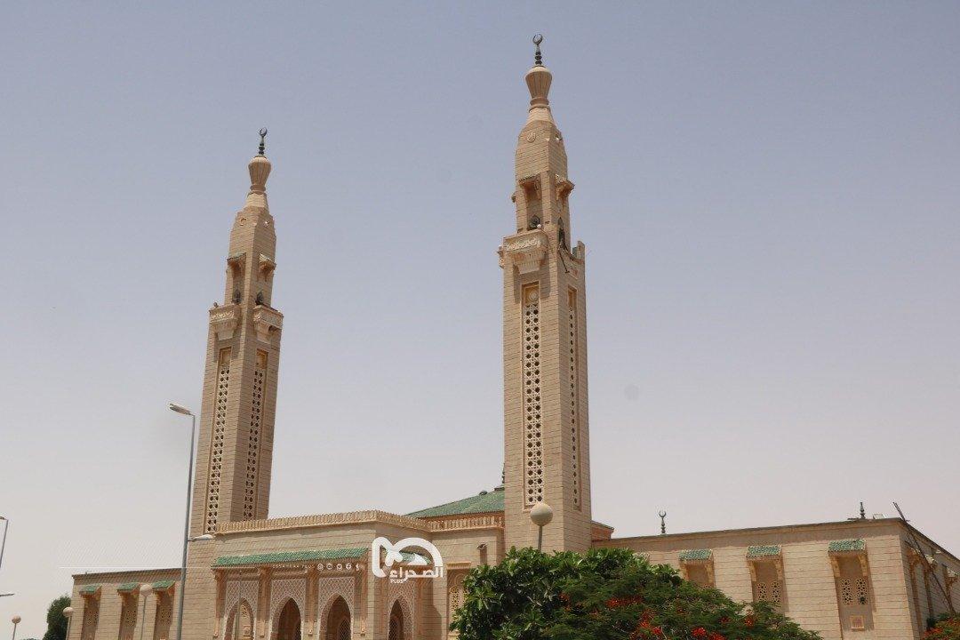 وزارة الشؤون الإسلامية تدعو لتوحيد خطبة الجمعة حول وزارة الشؤون الإسلامية تدعو لتوحيد خطبة الجمعة حول