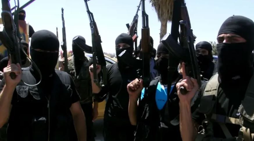 تورط قيادي القاعدة طلحة الليبي في عملية السجن الموريتاني تورط قيادي القاعدة طلحة الليبي في عملية السجن الموريتاني