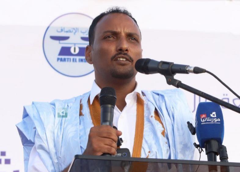 السياسي محمدو بمب ولد حمادي: فرار السجناء أكد أن موريتانيا أقوى من الإرهاب السياسي محمدو بمب ولد حمادي: فرار السجناء أكد أن موريتانيا أقوى من الإرهاب