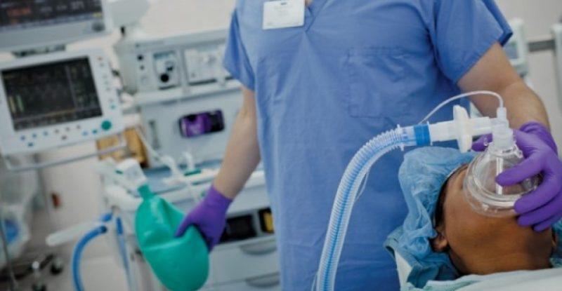 طبيبة سودانية في حالة غيبوبة منذ عامين بالمملكة العربية السعودية طبيبة سودانية في حالة غيبوبة منذ عامين بالمملكة العربية السعودية