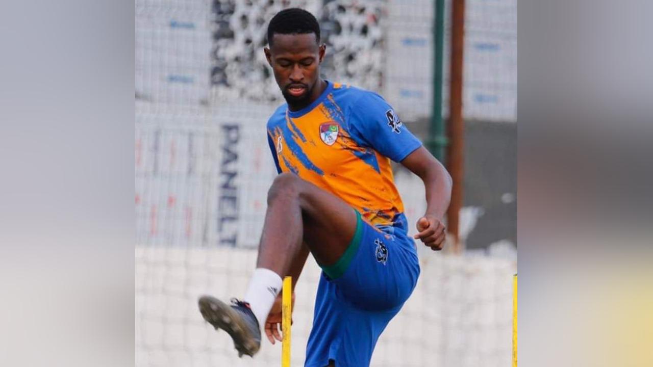 بسبب خلاف بينهما.. مدرب نواذيبو يستعد للاستغناء عن خدمات دلاهي بسبب خلاف بينهما.. مدرب نواذيبو يستعد للاستغناء عن خدمات دلاهي