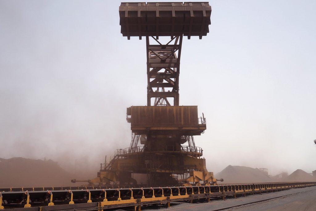 حسّنه ولد اعلي: عزيز اتصل علي في ملف بيع منجم “افديرك” حسّنه ولد اعلي: عزيز اتصل علي في ملف بيع منجم “افديرك”