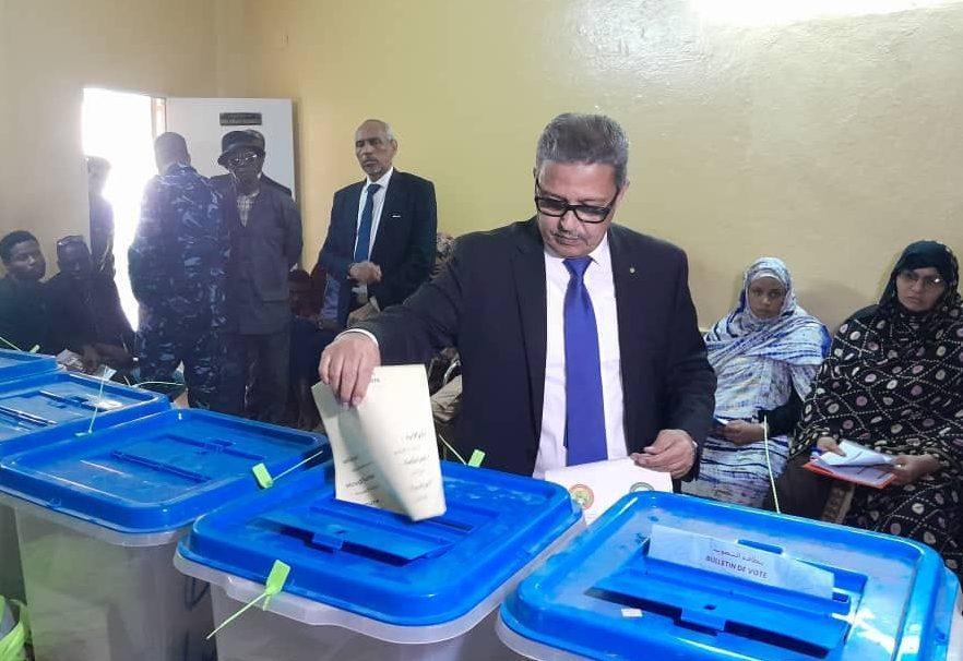 والى نواذيبو: على الأجانب عدم التدخل في الانتخابات والى نواذيبو: على الأجانب عدم التدخل في الانتخابات