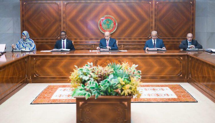 للمرة الأولى بعد الانتخابات.. مجلس الوزراء يبدأ اجتماعه الأسبوعي للمرة الأولى بعد الانتخابات.. مجلس الوزراء يبدأ اجتماعه الأسبوعي