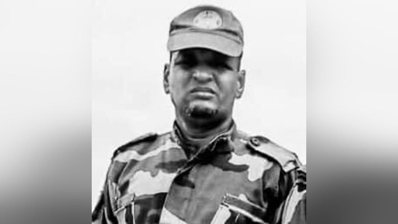 وفاة جندي موريتاني في أفريقيا الوسطى بعد تعرضه لوعكة صحية “مفاجئة” وفاة جندي موريتاني في أفريقيا الوسطى بعد تعرضه لوعكة صحية “مفاجئة”