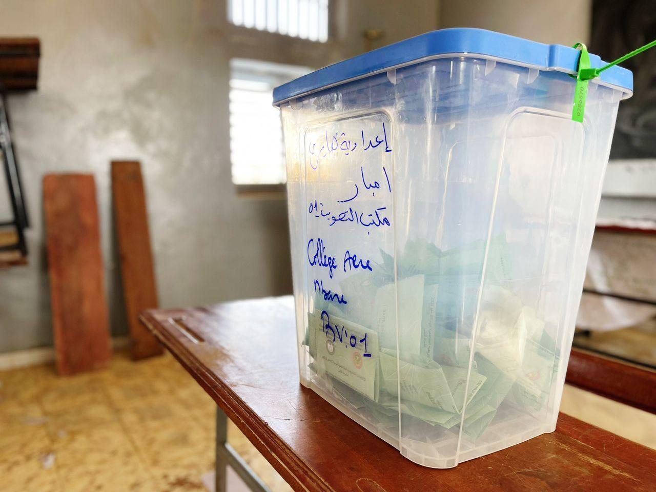 لجنة الانتخابات: المشاركة في الشوط الثاني بلغت 34.32 بالمائة عند الواحدة زوالا لجنة الانتخابات: المشاركة في الشوط الثاني بلغت 34.32 بالمائة عند الواحدة زوالا