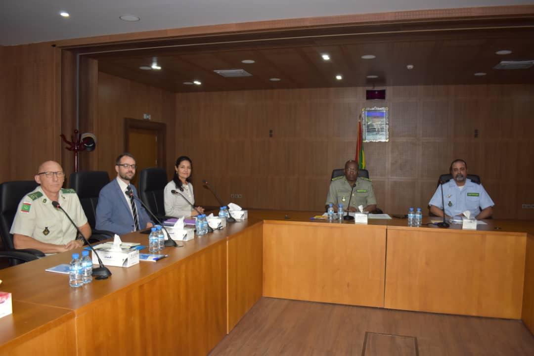 بحضور خبراء فرنسيين.. اجتماع لدراسة إنشاء متحف عسكري في نواكشوط بحضور خبراء فرنسيين.. اجتماع لدراسة إنشاء متحف عسكري في نواكشوط