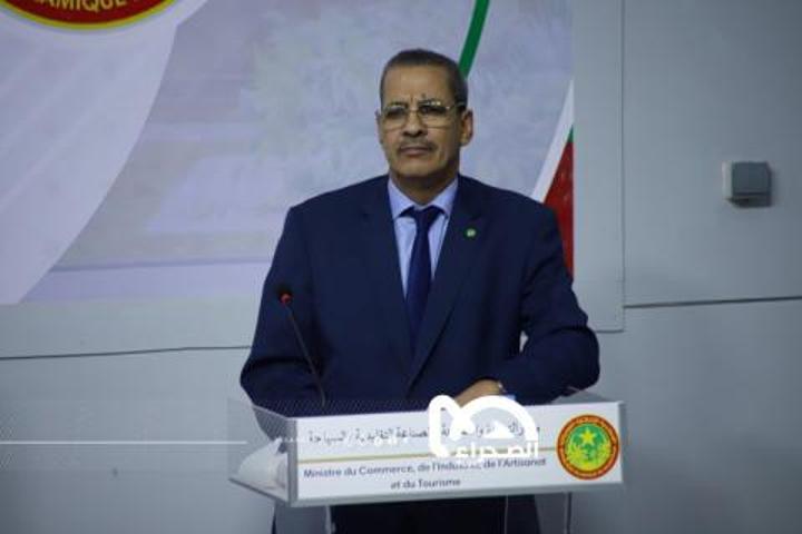 وزير التجارة يأمر بتشكيل لجنة لمتابعة نشاط الأسواق والأسعار وزير التجارة يأمر بتشكيل لجنة لمتابعة نشاط الأسواق والأسعار