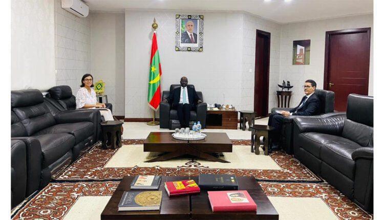 وزير الشؤون الخارجية يستقبل الممثلة المساعدة لمفوضية الأمم المتحدة لشؤون اللاجئين وزير الشؤون الخارجية يستقبل الممثلة المساعدة لمفوضية الأمم المتحدة لشؤون اللاجئين