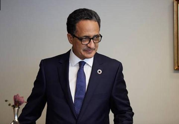 الرئاسة تعلن تشكيلة مجلس جائزة شنقيط برئاسة ولد أحمد إيزيد بيه الرئاسة تعلن تشكيلة مجلس جائزة شنقيط برئاسة ولد أحمد إيزيد بيه