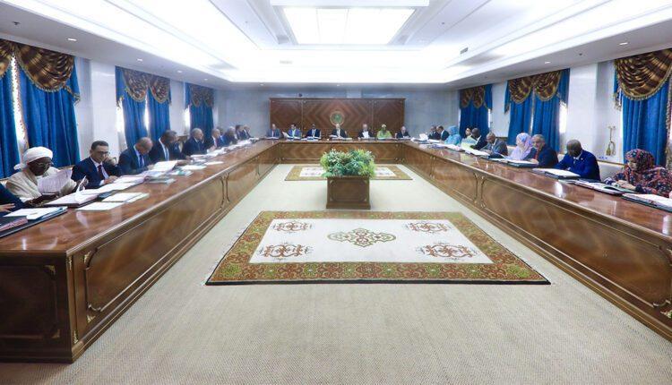 بعد انتهاء عطلته السنوية.. مجلس الوزراء يبدأ اجتماعه الأسبوعي بعد انتهاء عطلته السنوية.. مجلس الوزراء يبدأ اجتماعه الأسبوعي