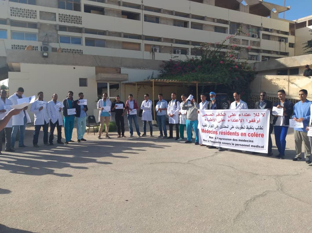 نقابة الأخصائيين تدعو للتجاوب الفوري مع مطالب الأطباء المقيمين نقابة الأخصائيين تدعو للتجاوب الفوري مع مطالب الأطباء المقيمين