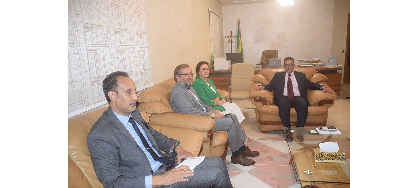 وزير الثقافة يستقبل السفيرة الاسبانية وزير الثقافة يستقبل السفيرة الاسبانية