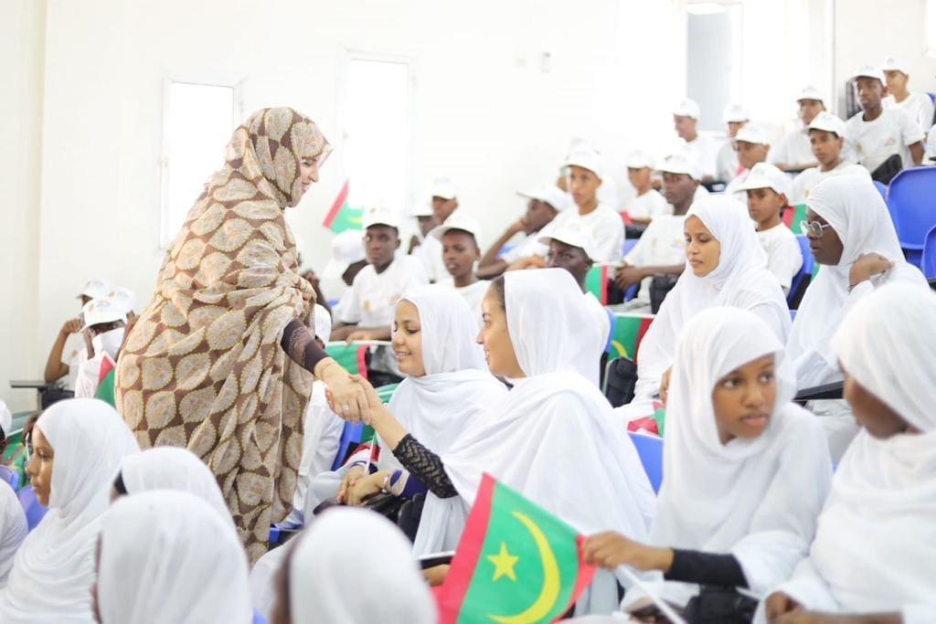 لعشرة أيام.. نواذيبو تحتضن مخيمًا صيفيًا يشارك فيه ثمانون طفلًا لعشرة أيام.. نواذيبو تحتضن مخيمًا صيفيًا يشارك فيه ثمانون طفلًا