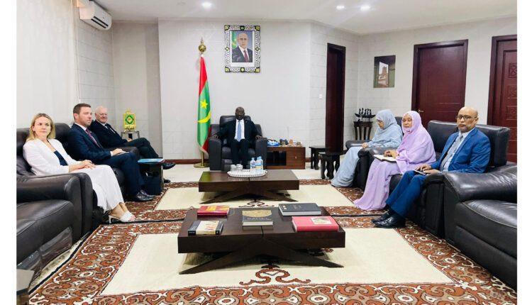 وزير الخارجية يستقبل المبعوث الشخصي للأمين العام للأمم المتحدة للصحراء الغربية وزير الخارجية يستقبل المبعوث الشخصي للأمين العام للأمم المتحدة للصحراء الغربية