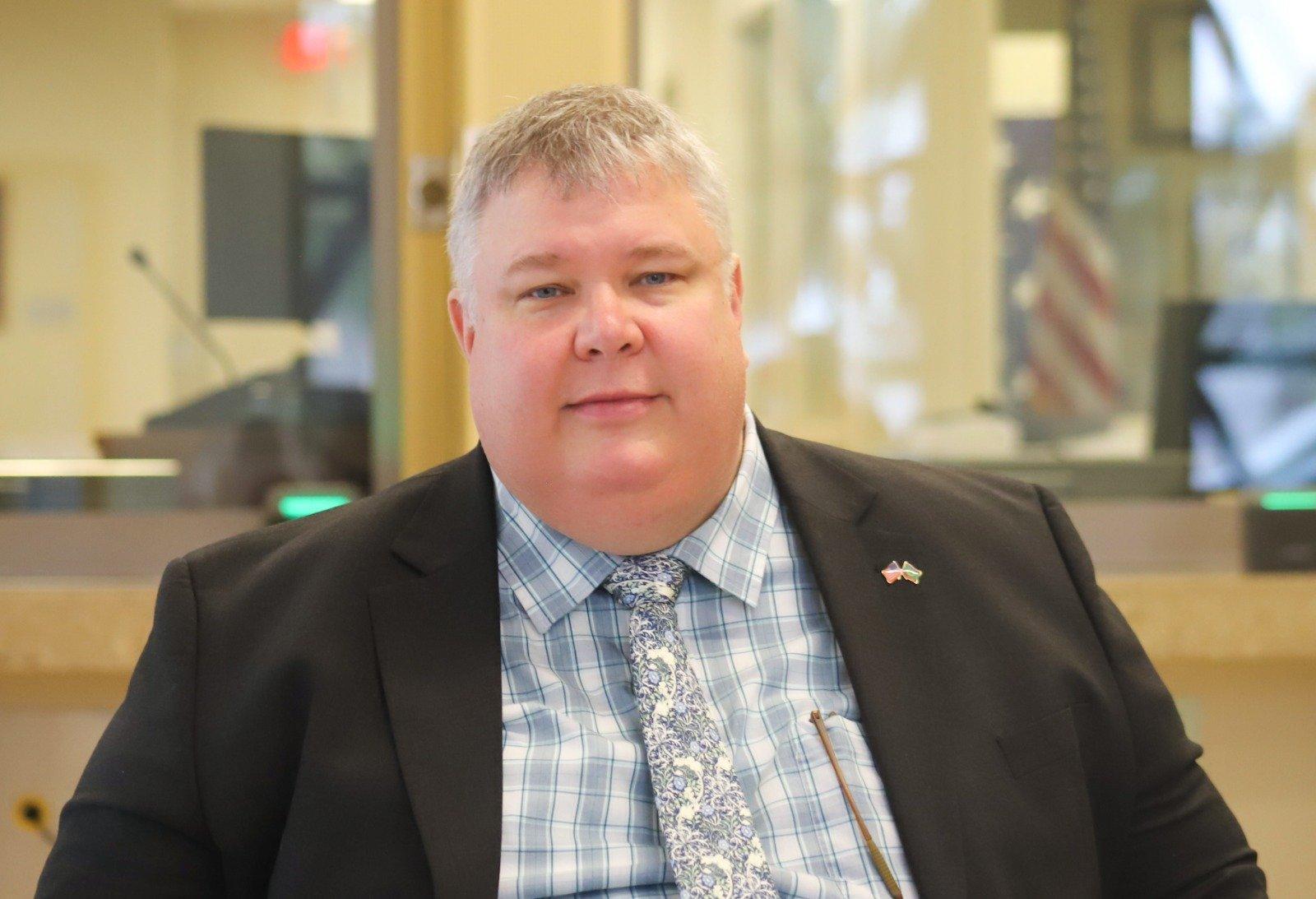 القنصل الأمريكي: المهاجرون الموريتانيون يواجهون الاختطاف والموت (مقابلة) القنصل الأمريكي: المهاجرون الموريتانيون يواجهون الاختطاف والموت (مقابلة)