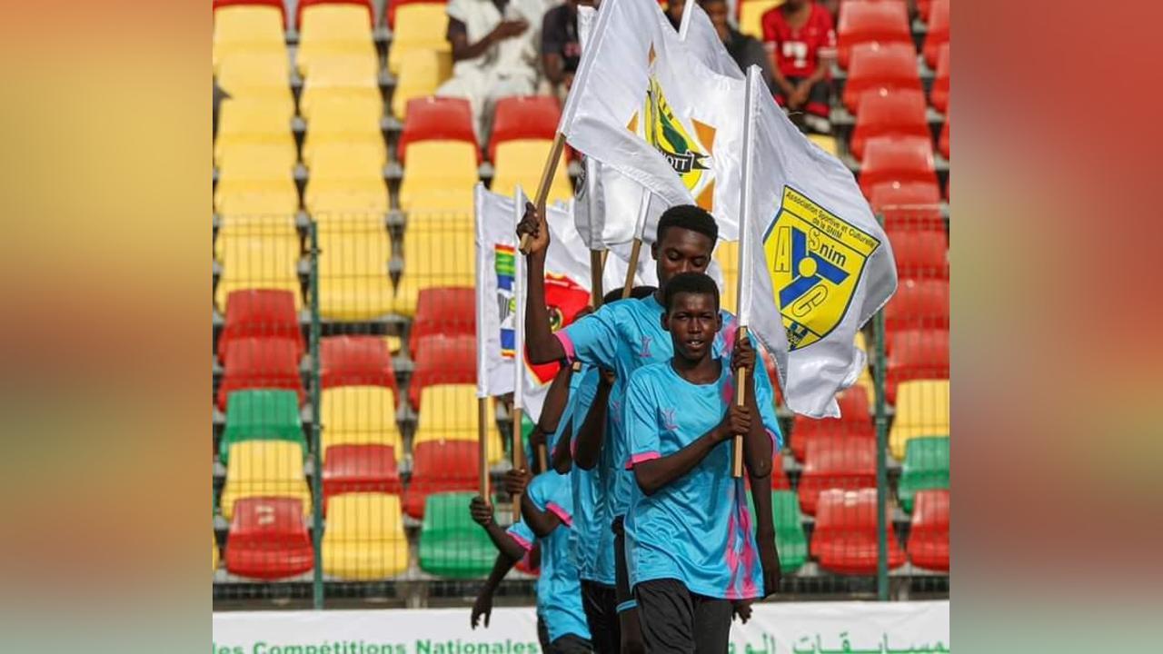 مستفيدا من خطأ كانصادو.. أنتو كيفه يحتل صدارة الدورى في بداية مشواره مستفيدا من خطأ كانصادو.. أنتو كيفه يحتل صدارة الدورى في بداية مشواره