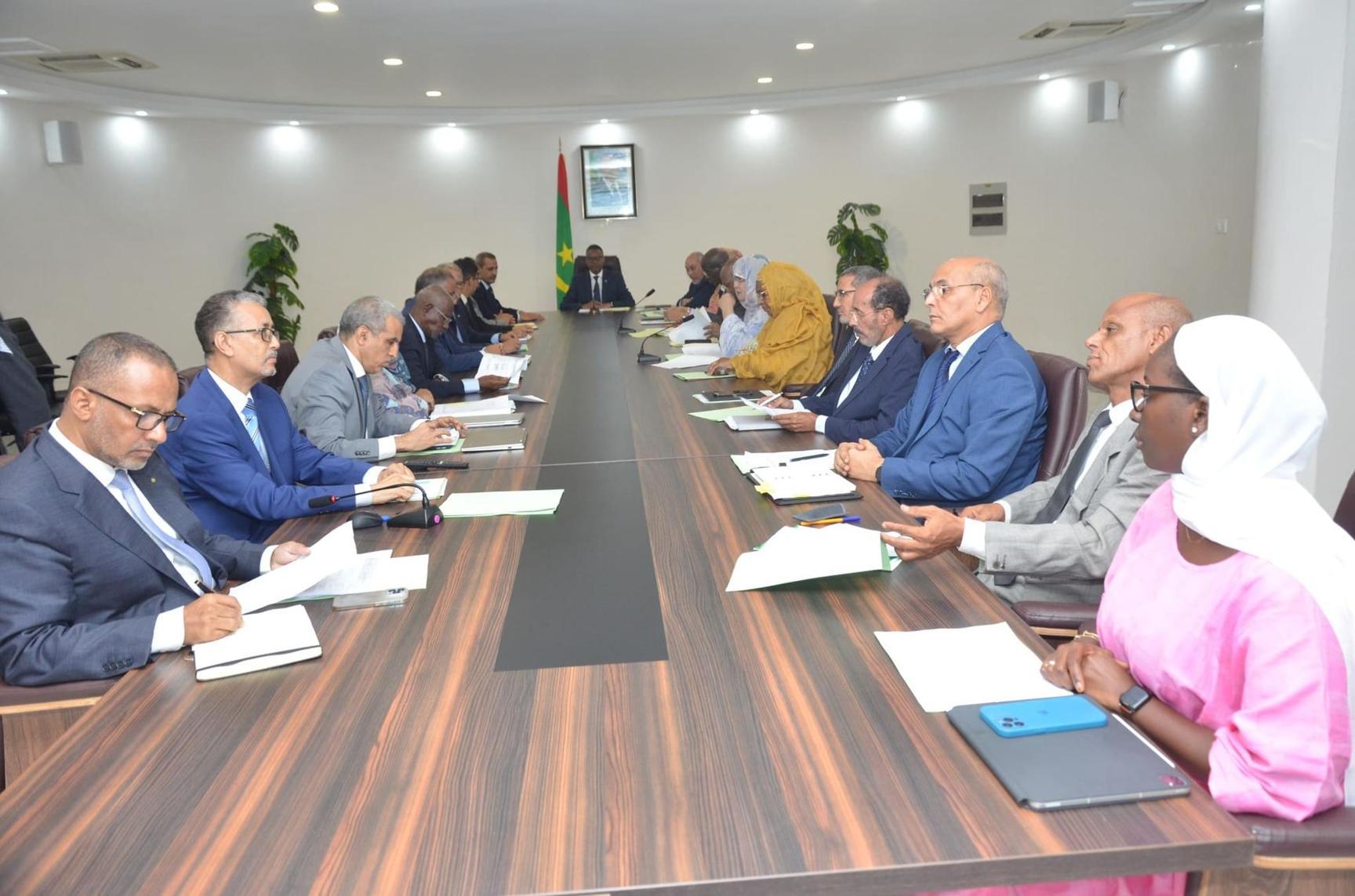 موريتانيا..اجتماع حكومي يبحث تحسين القدرة التنافسية للاقتصاد موريتانيا..اجتماع حكومي يبحث تحسين القدرة التنافسية للاقتصاد