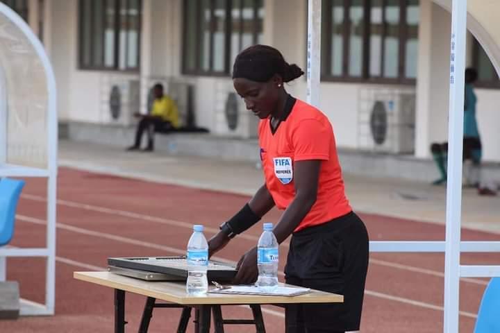 اختيار حكمات موريتانيات لقيادة مباراتين ضمن تصفيات المونديال والأولمبياد اختيار حكمات موريتانيات لقيادة مباراتين ضمن تصفيات المونديال والأولمبياد