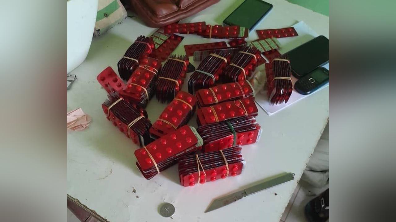 لبراكنه: توقيف صاحب سوابق عدلية بحوزته 2800 قرص مخدر لبراكنه: توقيف صاحب سوابق عدلية بحوزته 2800 قرص مخدر