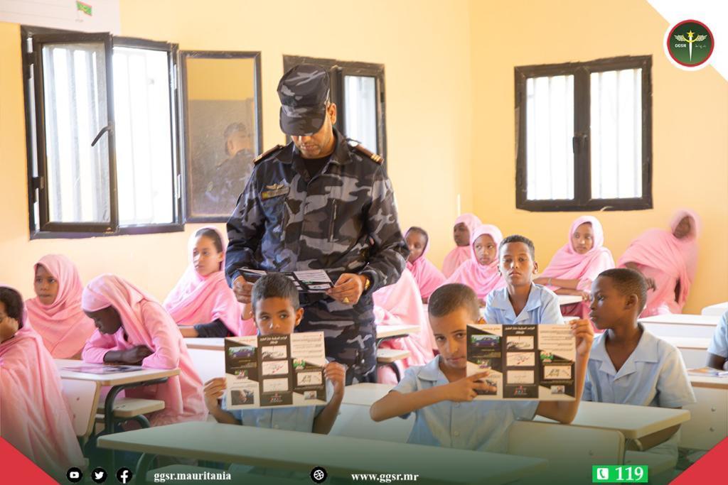 موريتانيا: أمن الطرق يحسس تلاميذ الابتدائية حول السلامة الطرقية موريتانيا: أمن الطرق يحسس تلاميذ الابتدائية حول السلامة الطرقية
