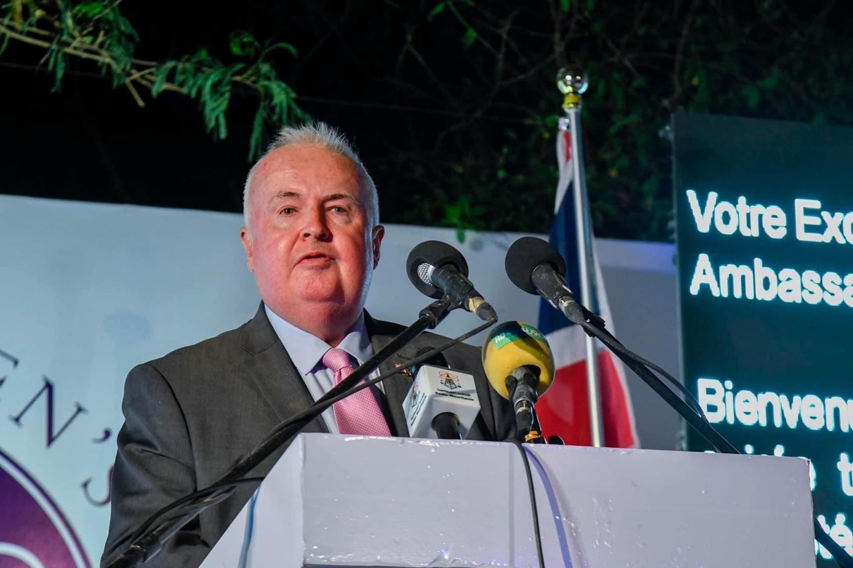 سفارة بريطانيا تدعو الموريتانيين للتقديم لمنحة «التشيفنينغ» سفارة بريطانيا تدعو الموريتانيين للتقديم لمنحة «التشيفنينغ»