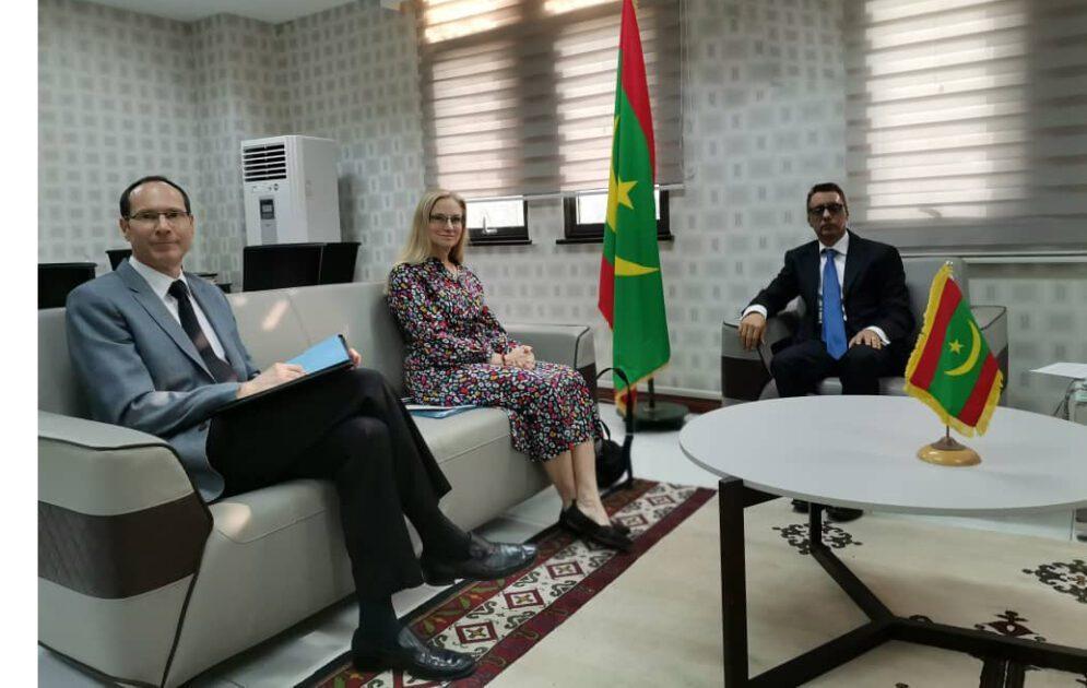 وزير الاقتصاد يستقبل السفيرة الأمريكية المعتمدة لدى بلادنا وزير الاقتصاد يستقبل السفيرة الأمريكية المعتمدة لدى بلادنا