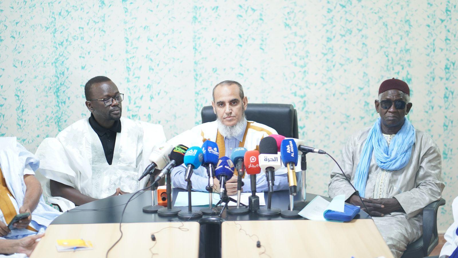 زعيم المعارضة: نسعى لبلورة وثيقة تحدد الرؤية المشتركة للمعارضة زعيم المعارضة: نسعى لبلورة وثيقة تحدد الرؤية المشتركة للمعارضة