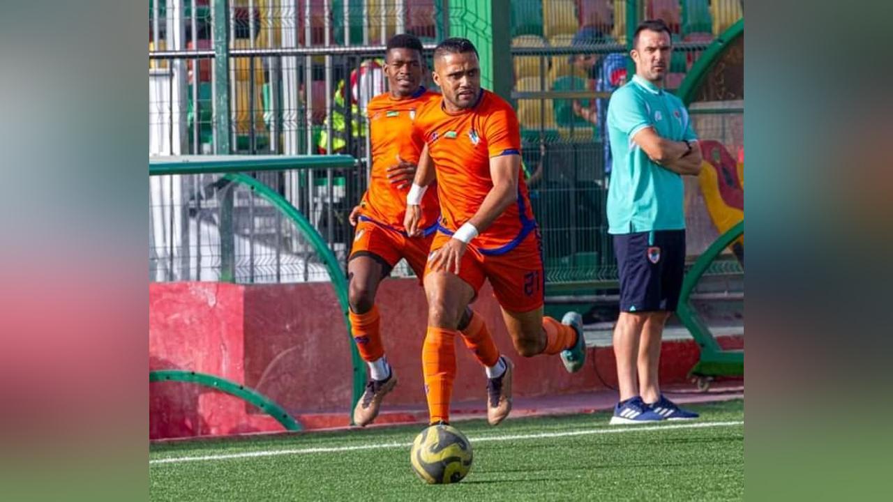 الرئيس غزواني يوجه بتوفير طائرة لنقل افسي نواذيبو إلى لوبومباشي الرئيس غزواني يوجه بتوفير طائرة لنقل افسي نواذيبو إلى لوبومباشي