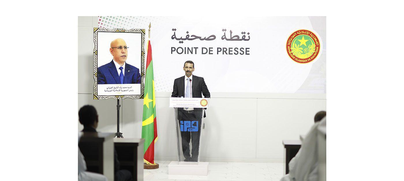 الناطق باسم الحكومة: الرئيس ألزم الوزراء بالتصريح بممتلكاتهم الناطق باسم الحكومة: الرئيس ألزم الوزراء بالتصريح بممتلكاتهم