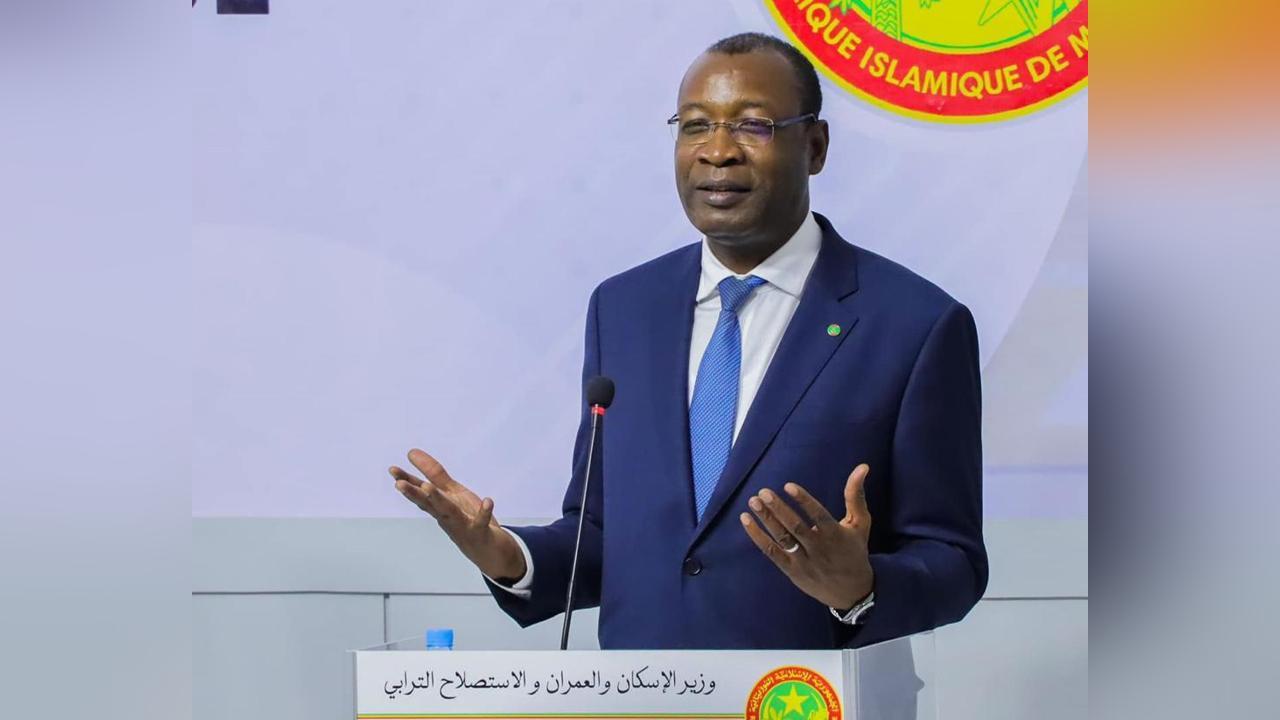 مؤتمر وطني مرتقب لحزب الإنصاف لاختيار ولد محمد رئيسا له مؤتمر وطني مرتقب لحزب الإنصاف لاختيار ولد محمد رئيسا له