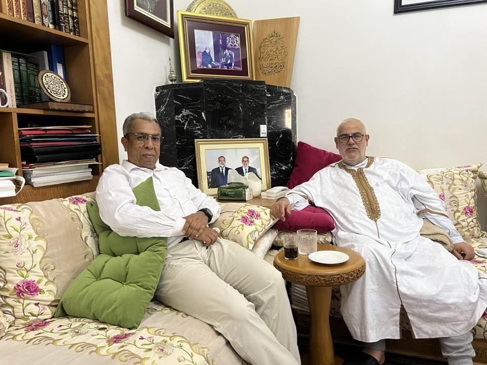 حقوقي مغربي: دعوى وزير العدل ضد حميد المهداوي تهديد لحرية الصحافة ـ (فيديو ) حقوقي مغربي: دعوى وزير العدل ضد حميد المهداوي تهديد لحرية الصحافة ـ (فيديو )