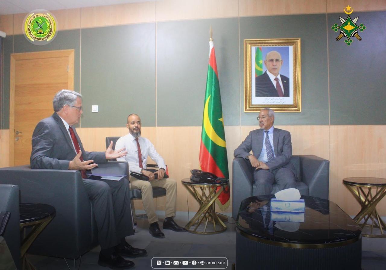 موريتانيا والولايات المتحدة تبحثان تعزيز تعاونهما في مجال الدفاع موريتانيا والولايات المتحدة تبحثان تعزيز تعاونهما في مجال الدفاع