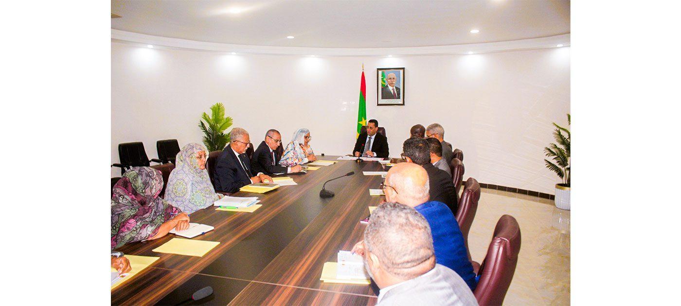 الوزير الأول يطالب بإعداد مقاربة لحماية المراعي من الحرائق الوزير الأول يطالب بإعداد مقاربة لحماية المراعي من الحرائق